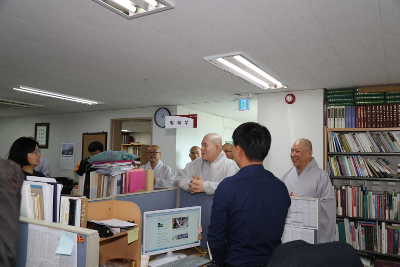 라운딩_불교신문