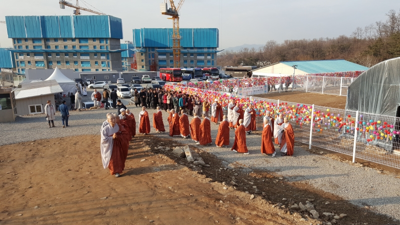 [상월선원 천막결사] 스님, 외호대중 행렬