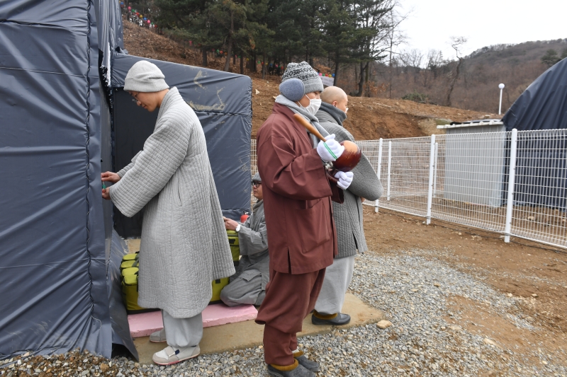 [상월선원 천막결사] 천막 관리