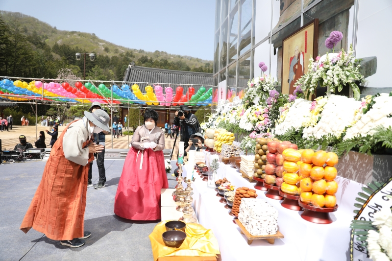 KakaoTalk_20220427_230338688_06